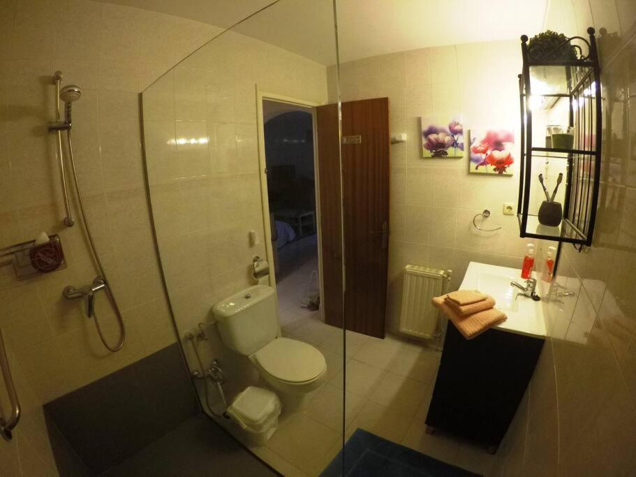 Cool Breeze Apartment Macanet De Cabrenys Ngoại thất bức ảnh