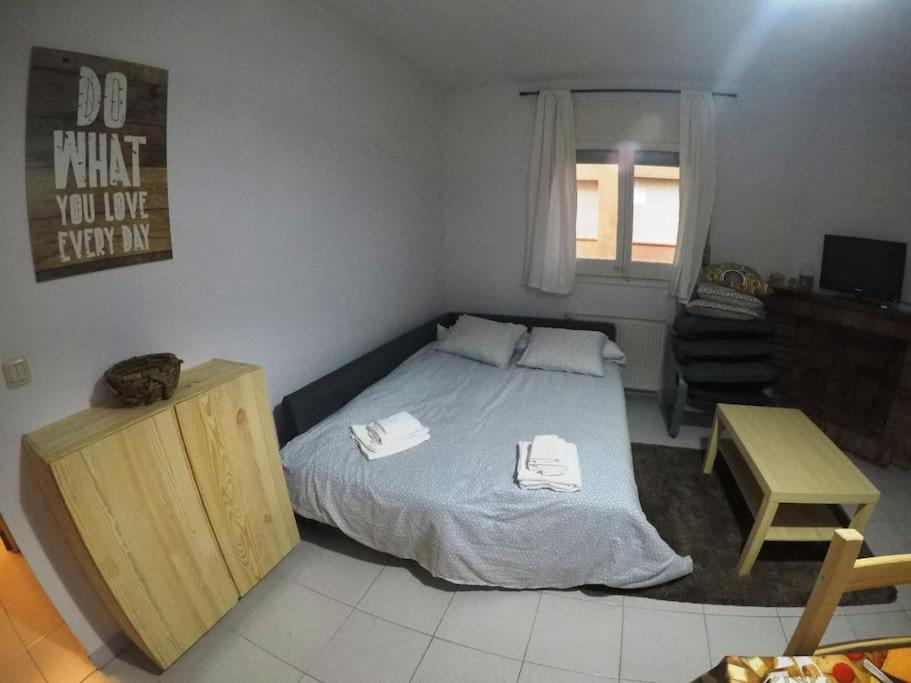 Cool Breeze Apartment Macanet De Cabrenys Ngoại thất bức ảnh